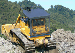 Buldožeri Dressta TD 15 R WT