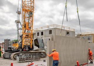 Dizalice gusjeničari - Rešetkasta grana Liebherr LR 1110 