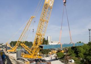 Dizalice gusjeničari - Rešetkasta grana Liebherr LR 1350/1