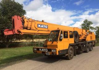 Dizalice za kamione Kato NK 250 E-V