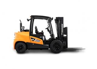 Dizelski viljuškari Doosan D45S-9