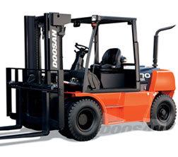 Dizelski viljuškari Doosan D70S-5 (3G)