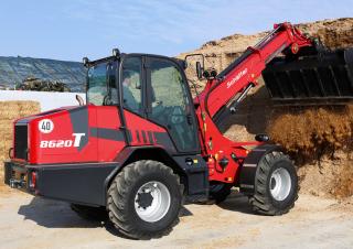 Dvorišni utovarivač Schäffer 8620 T-2 
