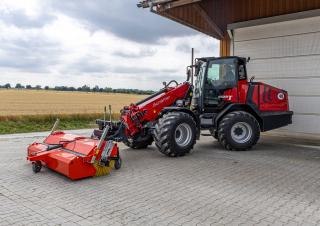 Dvorišni utovarivač Schäffer 8620 T-3 