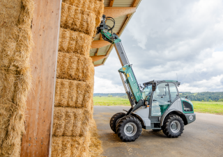 Dvorišni utovarivač Kramer KL33.8T