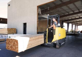 Viličari s bočnim utovarom Električni bočni viličari Combi-Lift Combi 2500 MR 1