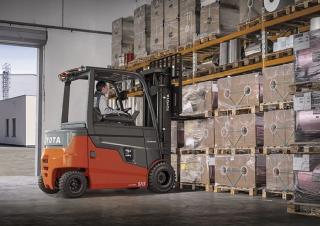 Električni viličari Toyota 9 FBH 30T 