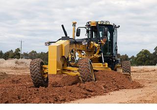 Grejderi Caterpillar 12M