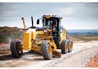 Grejderi Caterpillar 160M AWD