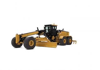 Grejderi Caterpillar 24M