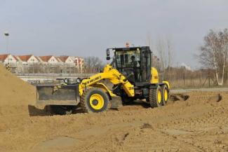 Grejderi New Holland F 156.7 A