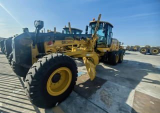 Grejderi XCMG GR2405T