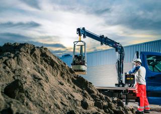 Hidraulične utovarne dizalice Hiab T-CLX 023-3