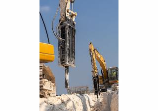 Prilozi Hidraulični čekači Caterpillar H110 GC
