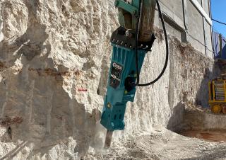 Prilozi Hidraulični čekači OSA Demolition Equipment HB 1700