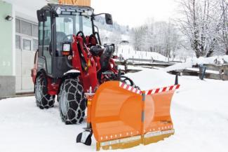Oprema za zimsko održavanje Snježni plugovi Klinasti snježni plugovi Bema V 800/2350