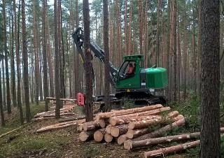 Šumski strojevi Kombajni Neuson Forest 104HVT