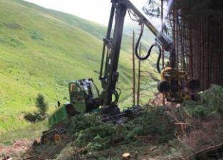 Šumski strojevi Kombajni John Deere 1270 E IT4