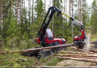Šumski strojevi Kombajni Komatsu 931