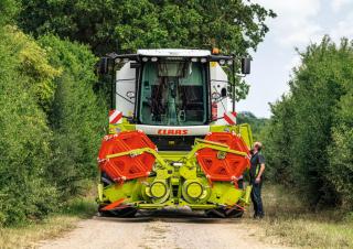 Kombajni Claas Avero 160