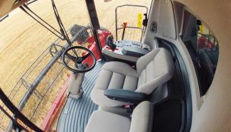 Kombajni Case IH Axial Flow 5130