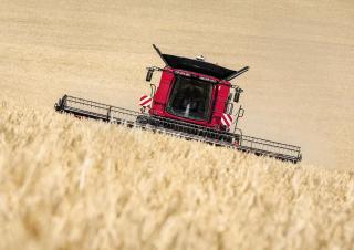 Kombajni Case IH Axial Flow 7140