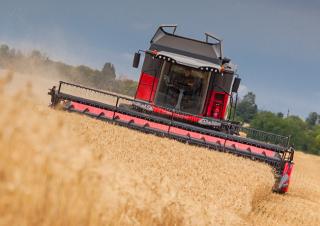 Kombajni Massey Ferguson Beta 7360