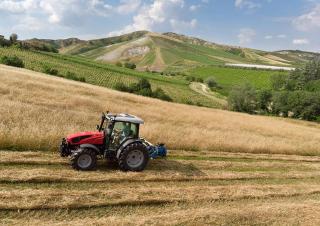 Kombajni DEUTZ-FAHR C 7206 Farmline