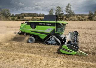 Kombajni DEUTZ-FAHR C 9206 TSB