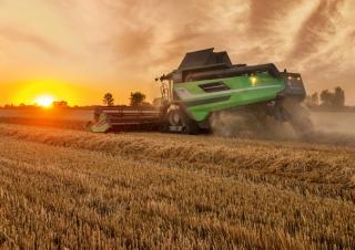 Kombajni DEUTZ-FAHR C 9306 TSB