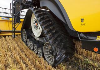 Kombajni New Holland CR8.90 ST5 Tracks+DFR