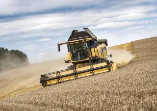 Kombajni New Holland CX5.90 Laterale