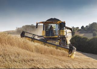 Kombajni New Holland CX5.90