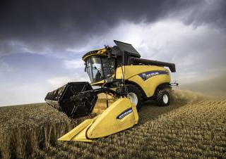 Kombajni New Holland CX6.90