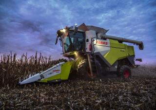 Kombajni Claas Evion 450 Classic    