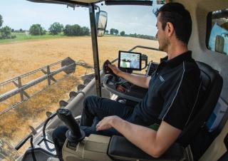 Kombajni Fendt Ideal 8T 