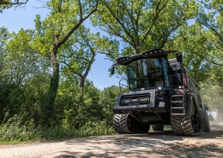 Kombajni Massey Ferguson Ideal 9 T