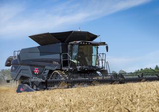 Kombajni Massey Ferguson Ideal 9 T