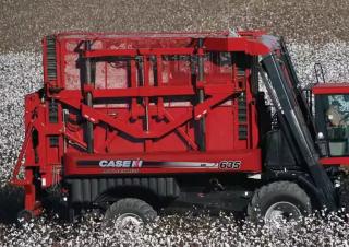 Kombajni Case IH Module Express 635