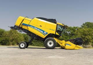 Kombajni New Holland TC5.70 SCR