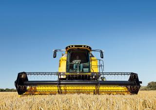 Kombajni New Holland TC5.90 ST5 