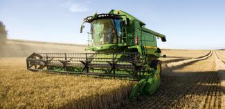 Kombajni John Deere W 550 HM