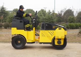 Valjci Kombinirani valjci Bomag BW 115 AC-5