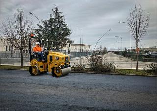 Valjci Kombinirani valjci Caterpillar CC2.7GC