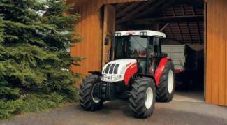 Vozila Kompaktni pomoćni traktori Steyr 4095 Kompakt Basis