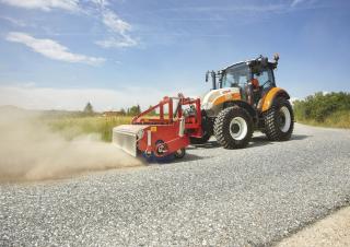 4WD traktori Steyr 4105 Kompakt Hilo Profi