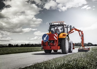 4WD traktori Steyr 4075 Kompakt S Komfort