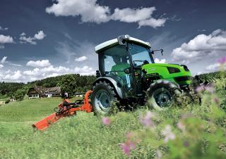 Vozila Kompaktni pomoćni traktori DEUTZ-FAHR Agrokid 230 