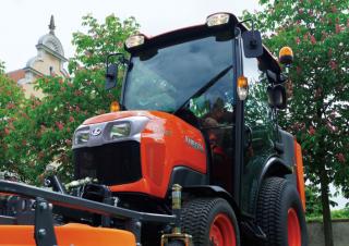 Vozila Kompaktni pomoćni traktori Kubota ST401-C