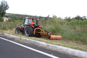 Oprema za ljetno održavanje Kosilice za nagib Berti TA/PF 220